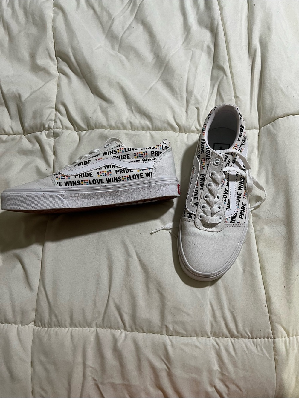 Vans White Low-Top Sneakers with Multicolor Pride Text